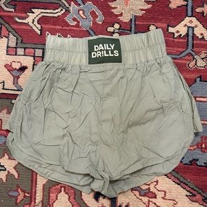DAILY DRILLS BOUNCE SHORTS